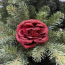 Набор из 6 блестящих роз на клипсе 8 см красный 86166